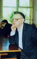 Кайсин Владимир Кузьмич в Кировской областной научной библиотеке имени А.И. Герцена. 2001 г.